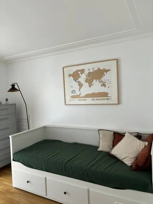 Duplex Bir-hakeim Bridge Apartment *